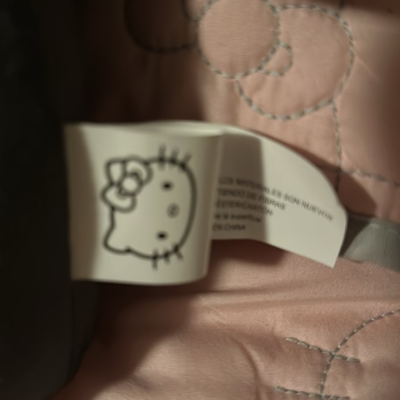 Exclusive Hello Kitty Halloween side stepper - Picture 3 of 3